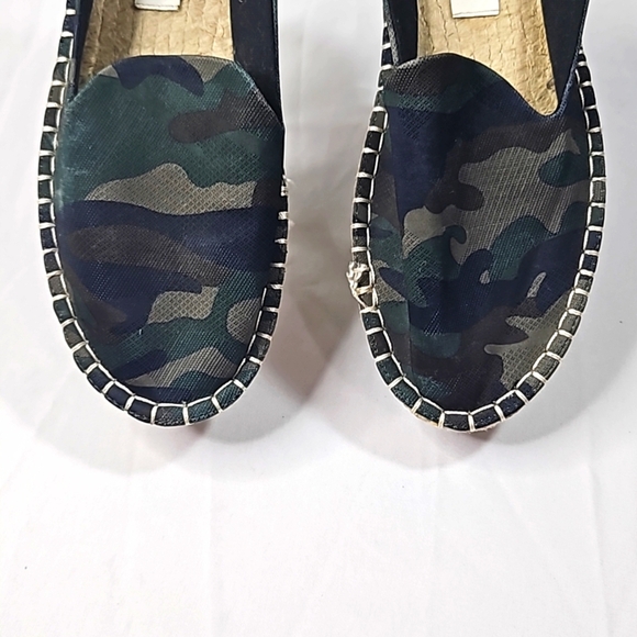 Asos Camouflage Flats/Loafers Size 5 - Picture 2 of 7